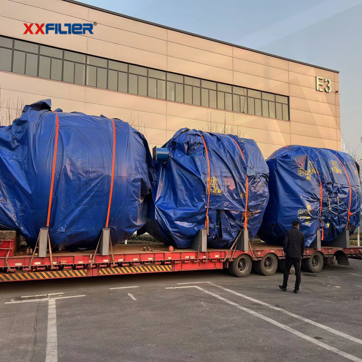 10罐并聯(lián)可反洗淺層砂過(guò)濾器